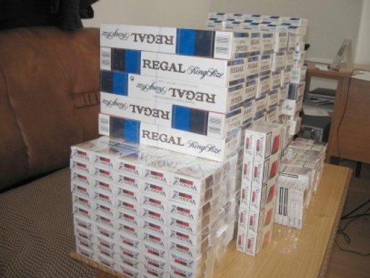 Peste 150 de pachete de ţigări, confiscate în Vama Veche